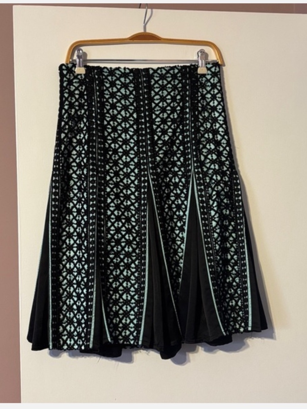 Nanette Lepore Vintage Skirt y2k 90’ Gossip Girl Ruffle Midi 8 Embroidered Satin